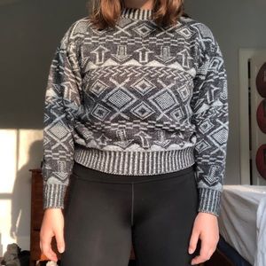 Vintage Sweater with Unique Arrow Pattern